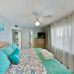 Beach-View Tradewinds Retreat, Beachside Pool Condo