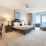 Turquoise Place 1908C