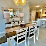 Corner Condo With Amazing Beach And Pool Views