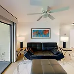 Wolf Bay Villas