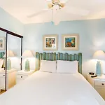 Romar Place By Meyer Vacation Rentals