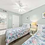 Tradewinds Unit 406