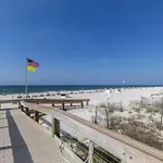 Phoenix V 211 - Beachfront W/ Kids Splash Pad!