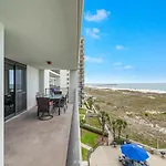 Phoenix VI 6511 - Beachfront Updated Condo!