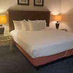Escapes! To The Shores Orange Beach, A Ramada By Wyndham
