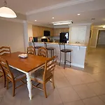 Escapes! To The Shores Orange Beach, A Ramada By Wyndham