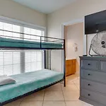 Orange Beach Family Duplex With Deck Less Than 1 Mi To Shore