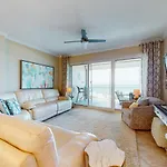 Regency Isle 305