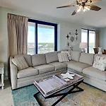 Pelican Pointe #606
