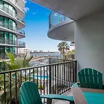 Phoenix On Bay II 2310