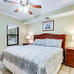 Phoenix On Bay II 2310