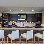 The Island House Hotel A Doubletree By Hilton