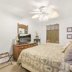Tradewinds 602- Beachfront Heated Indoor Pool