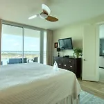 Bella Luna 804 By Liquid Life