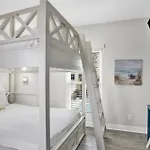 Halekaii 2 Gulf Front W-Private Pool, Great Location! Alvacationrentals