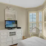 Seachase 1405W By Liquid Life