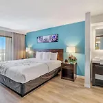 Sleep Inn On The Beach
