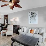 The Palms 313A
