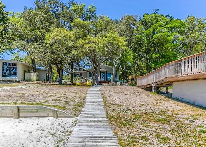 Sunny South By Meyer Vacation Rentals