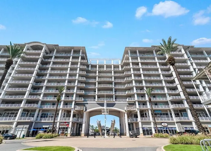 The Wharf Condo With Oasis Pool!