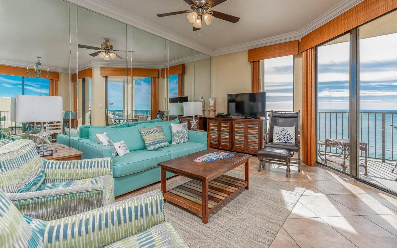 Holiday home Phoenix V By Brett-robinson Vacations