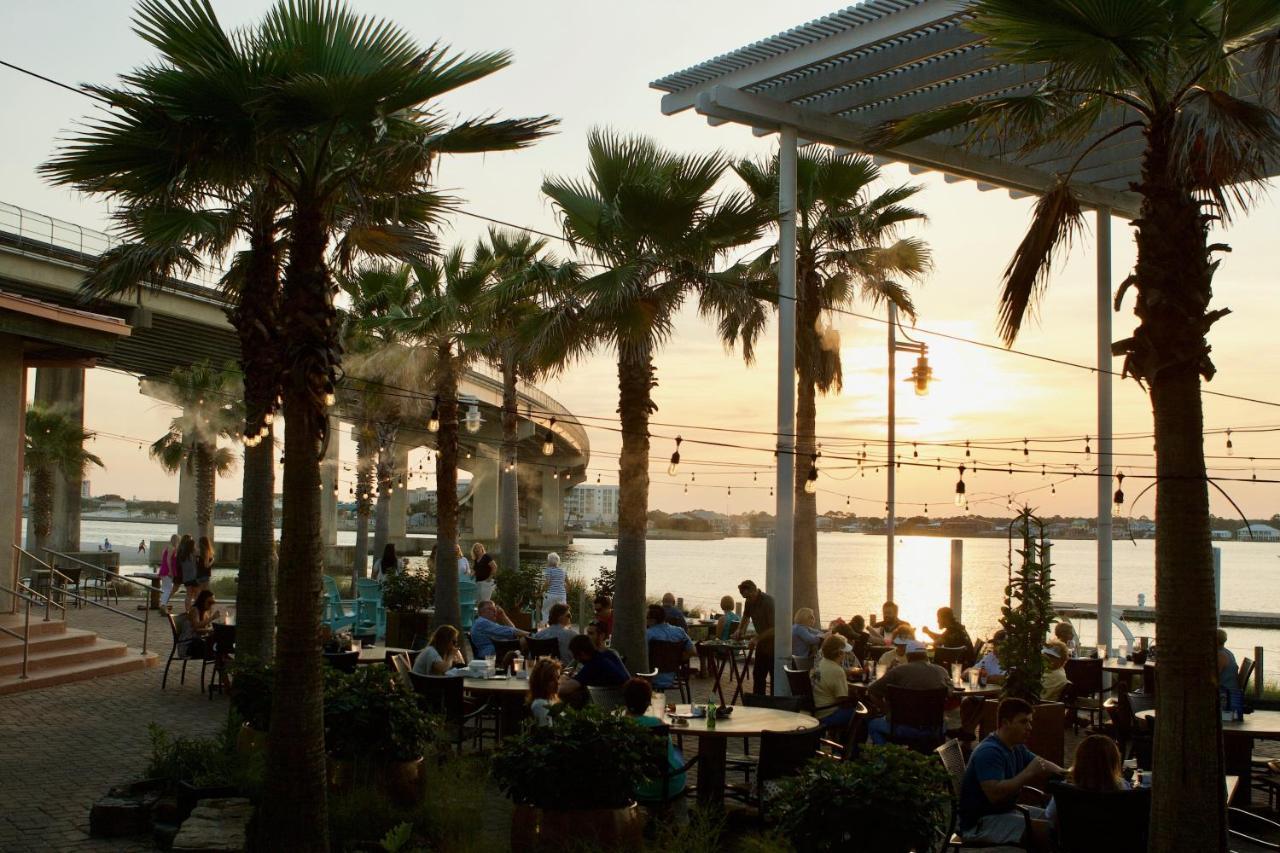 The Oasis At Orange Unit 1207 *