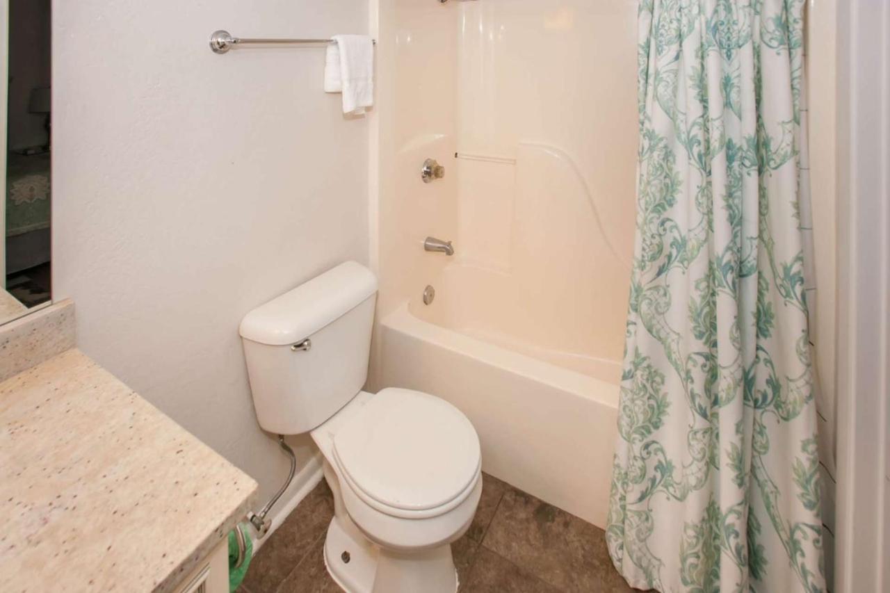 Phoenix Vi 305 * Orange Beach