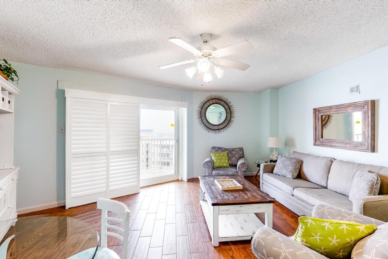 Tradewinds #1008 Apartment