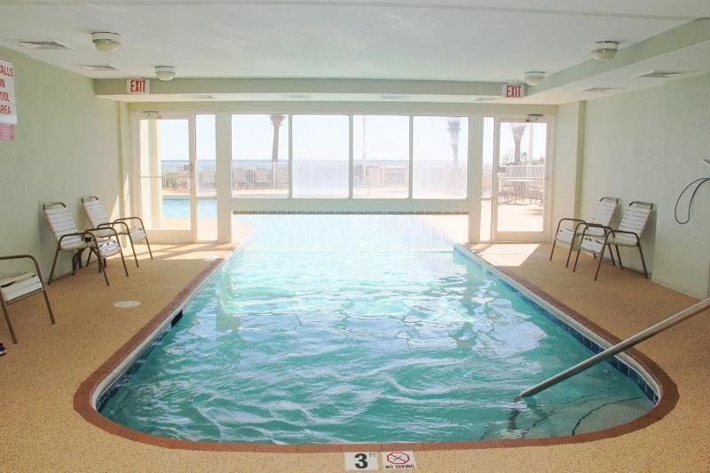 Apartment Tradewinds 302