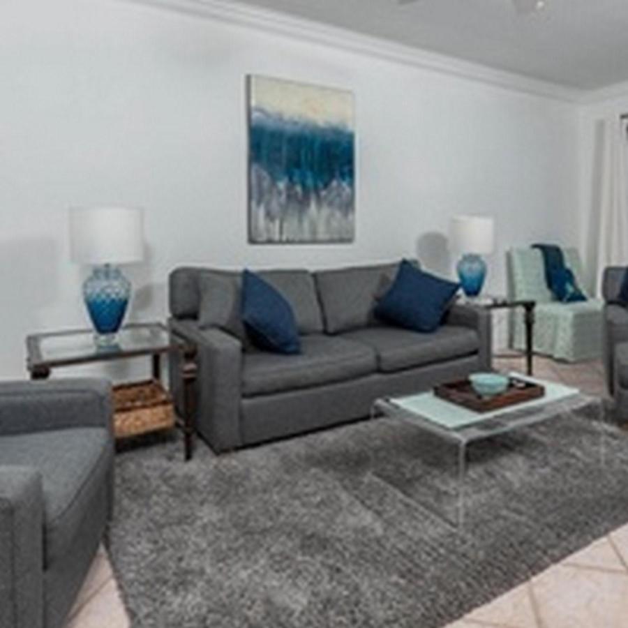 Phoenix Vi By Brett Robinson 4* Orange Beach