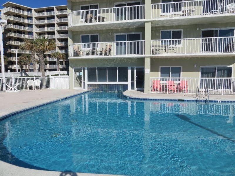 Tradewinds 302 Apartment