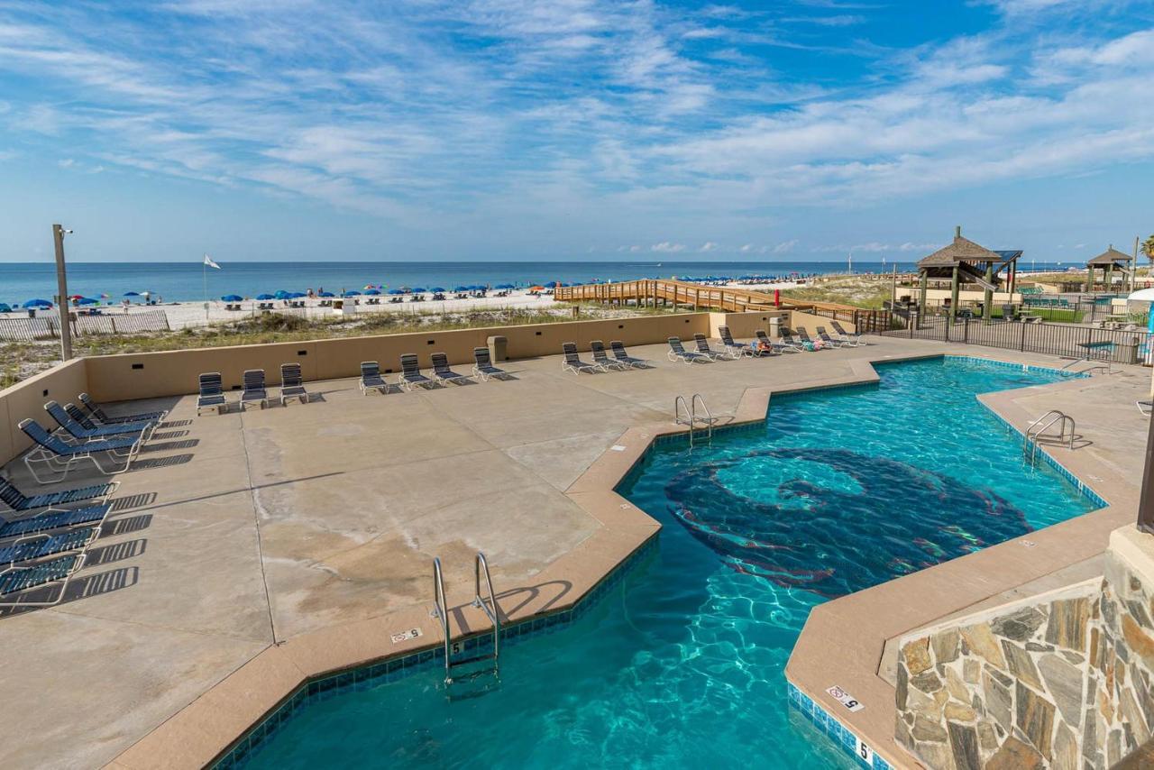 Phoenix Ii By Brett Robinson Vacations Hotel 4*