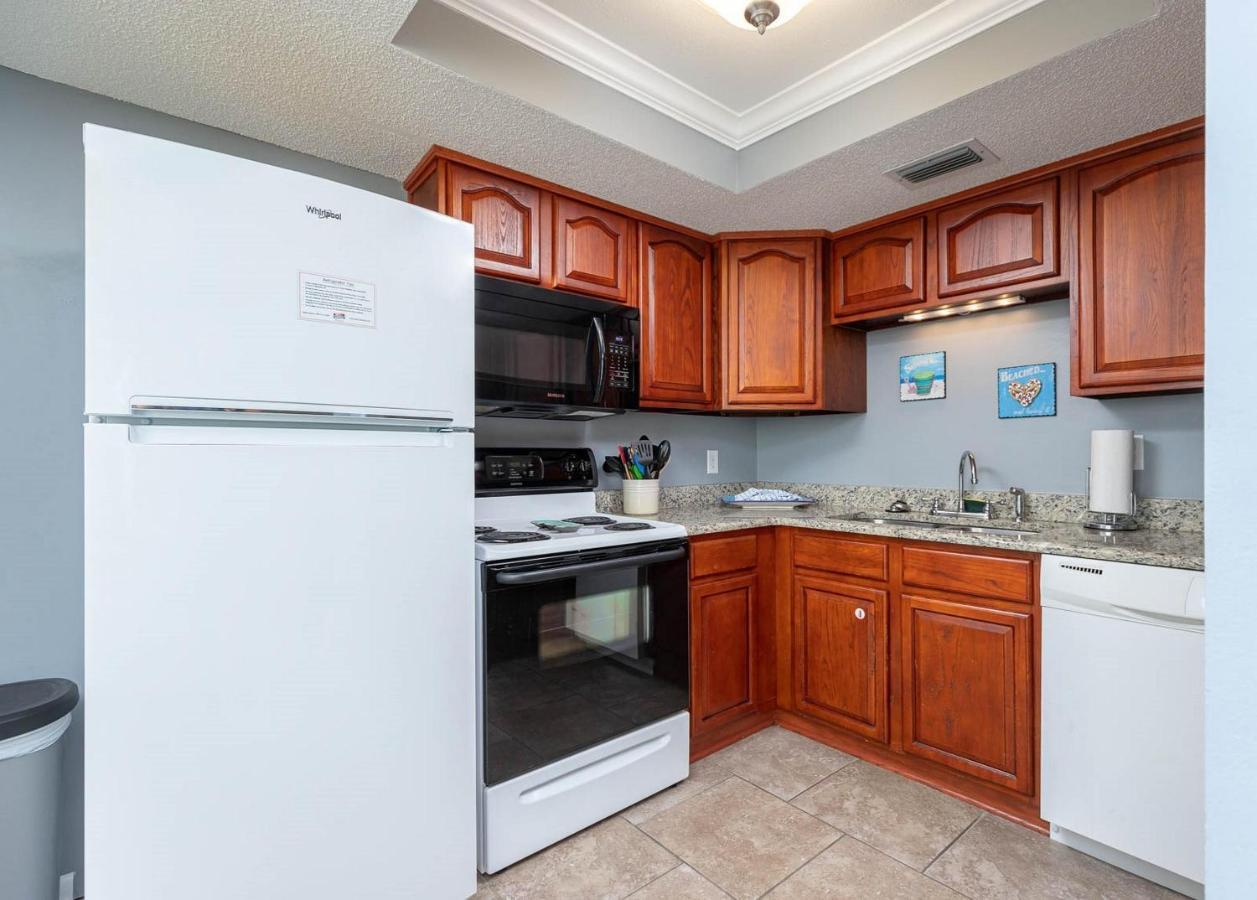 Phoenix Ii By Brett Robinson Vacations Hotel Orange Beach