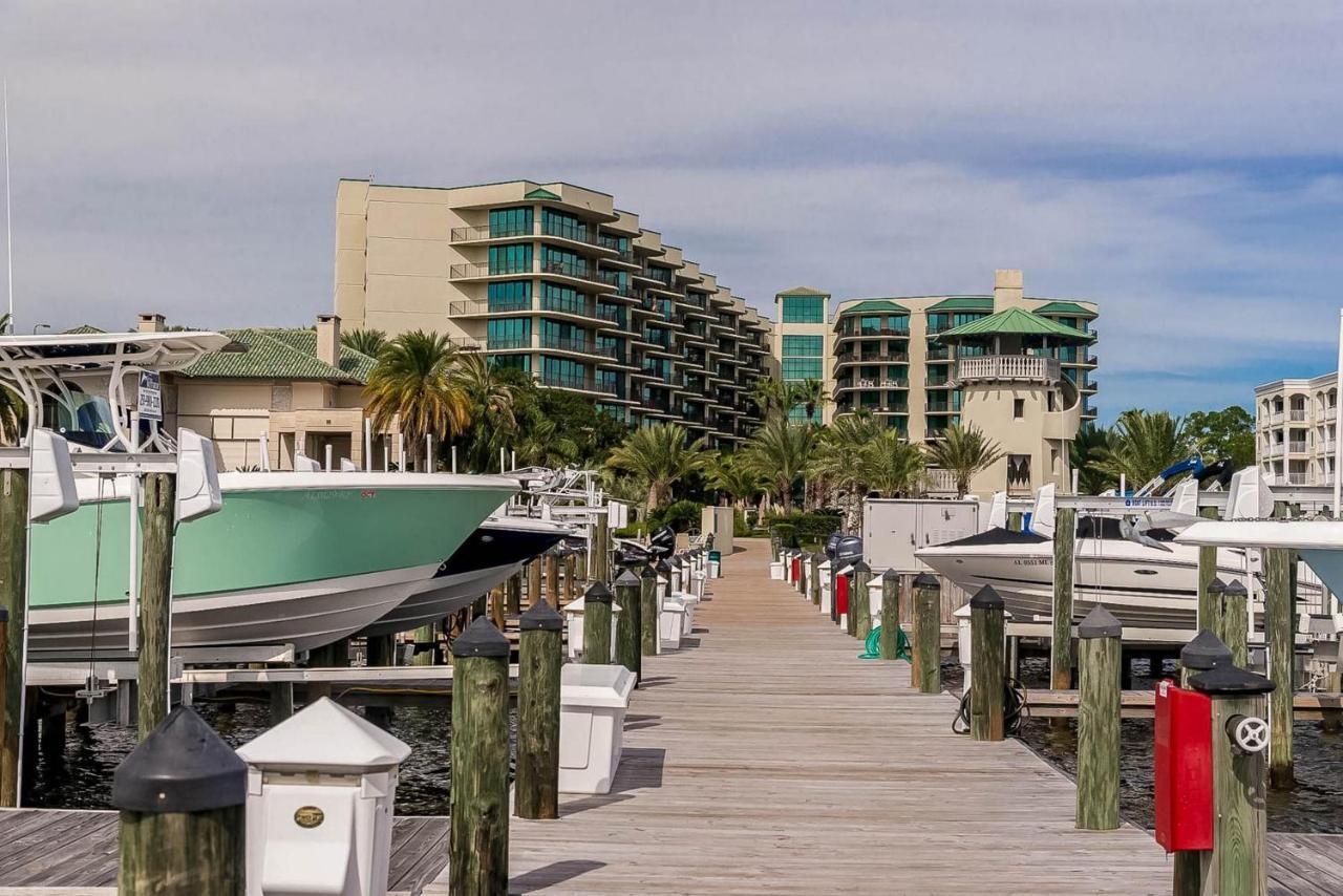 Hotel Phoenix On The Bay 2 By Brett Robinson Vacations 4*