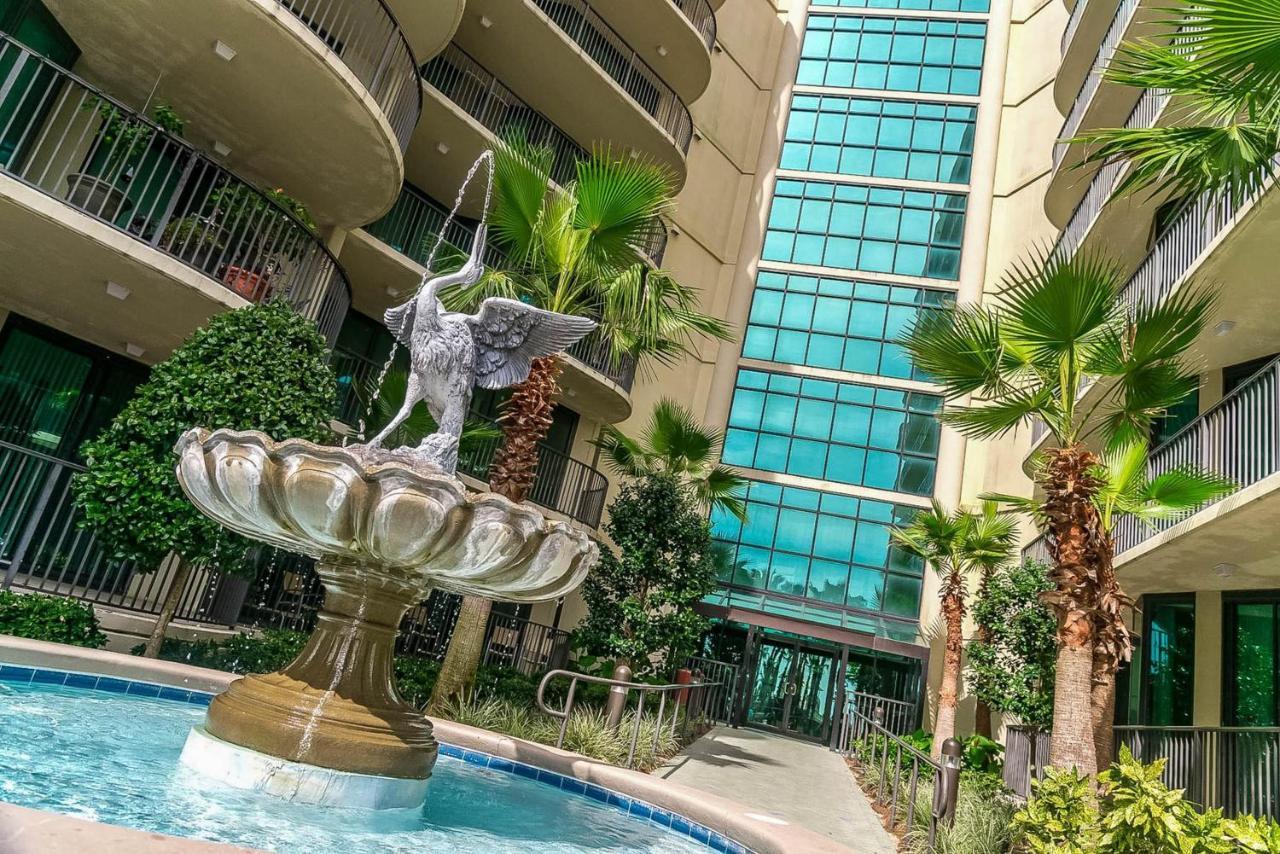 Hotel Phoenix On The Bay 2 By Brett Robinson Vacations