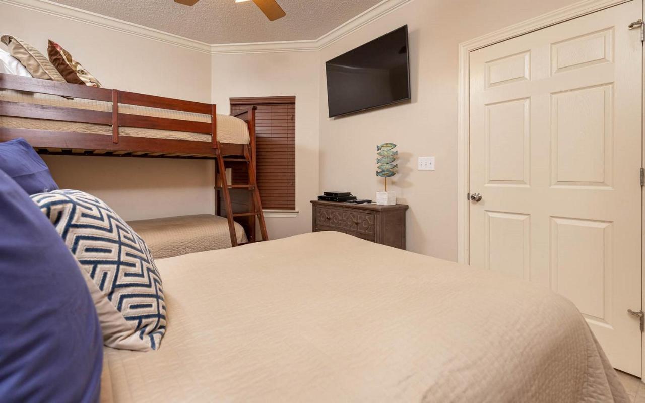 Phoenix Ix By Brett Robinson Vacations 4*