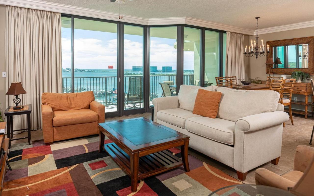 Hotel Phoenix On The Bay 2 By Brett Robinson Vacations