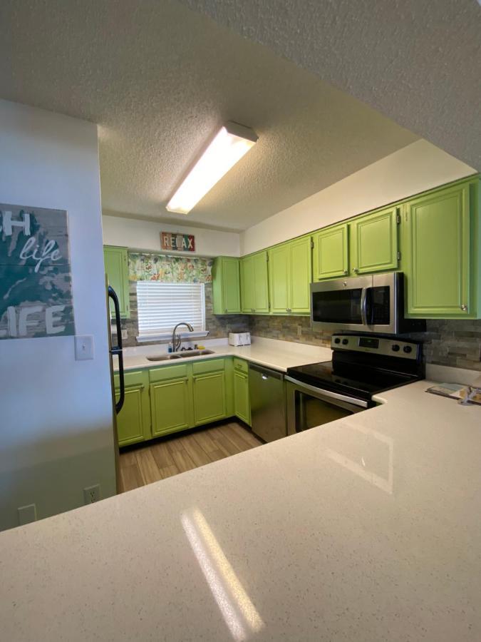 Apartment Updated Condo. Great For Families. Seaside And Racquet Club 5717