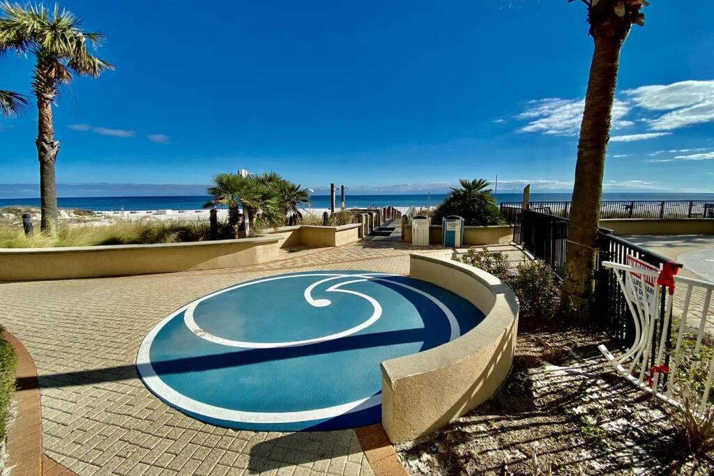 Apartment Corner With Amazing And Pool Views Orange Beach