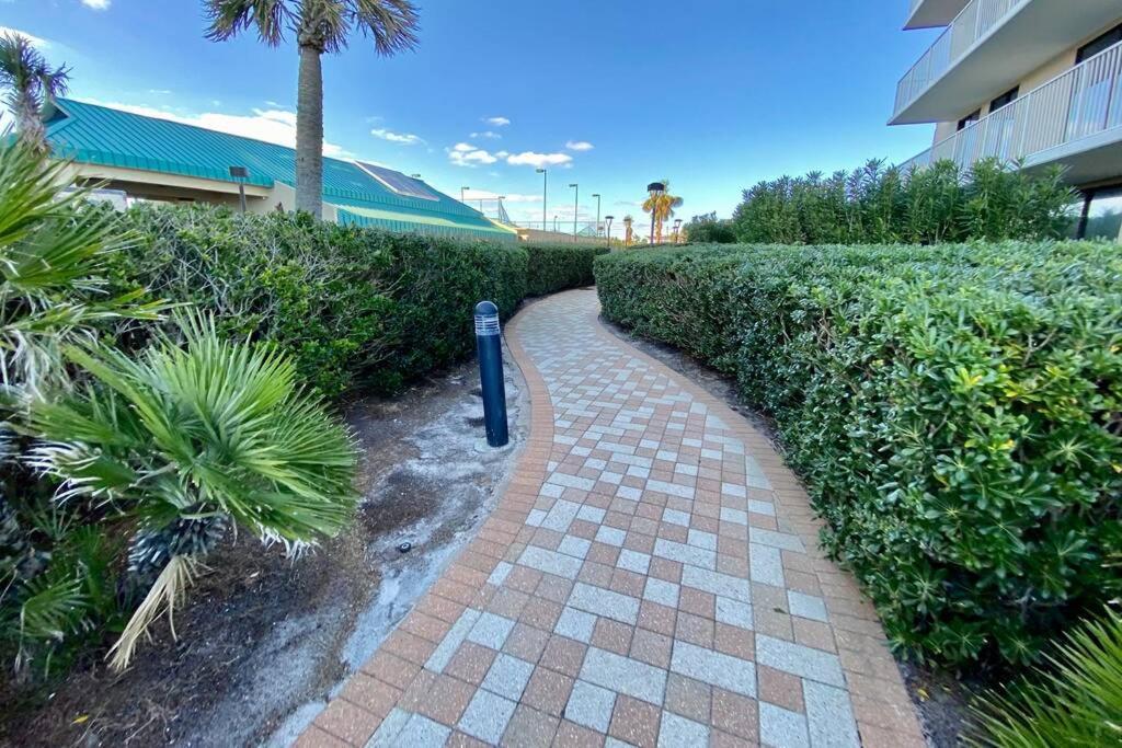 Corner With Amazing And Pool Views * Orange Beach