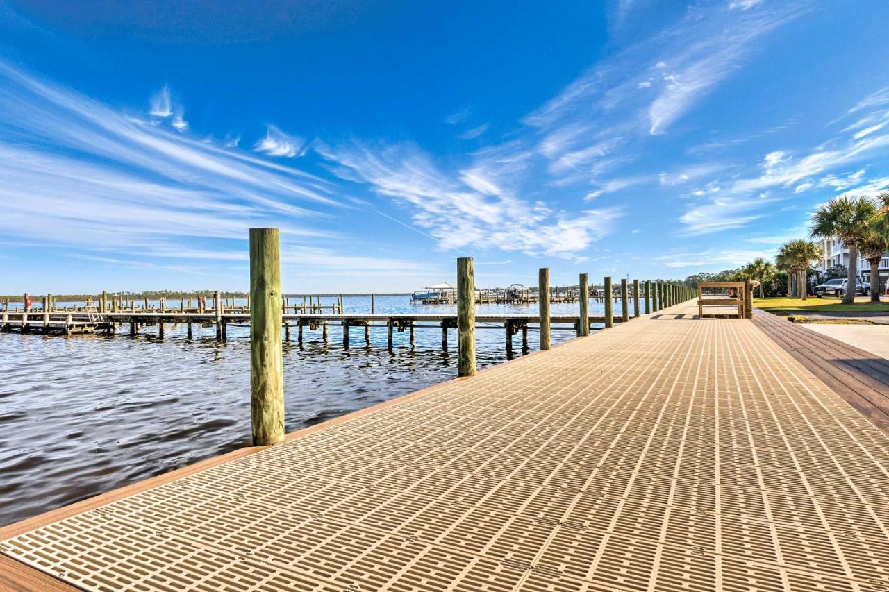Orange Private Boat Dock And Ramp Apartment *