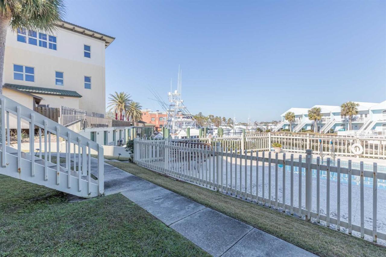 Holiday home Charter Landing