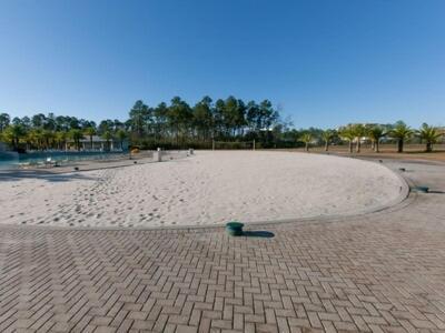Apartment The Wharf With Oasis Pool!