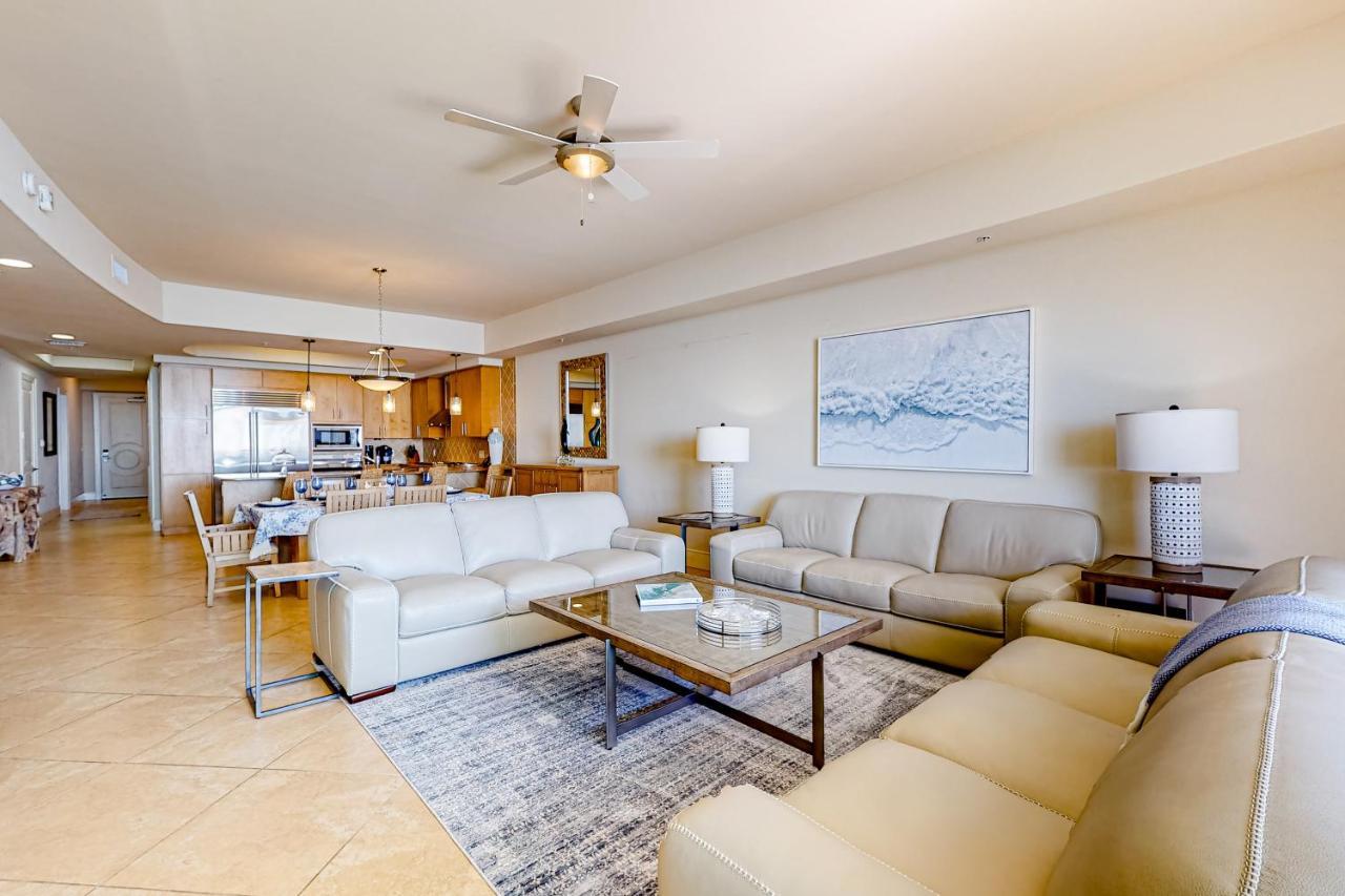 Turquoise Place 2707c