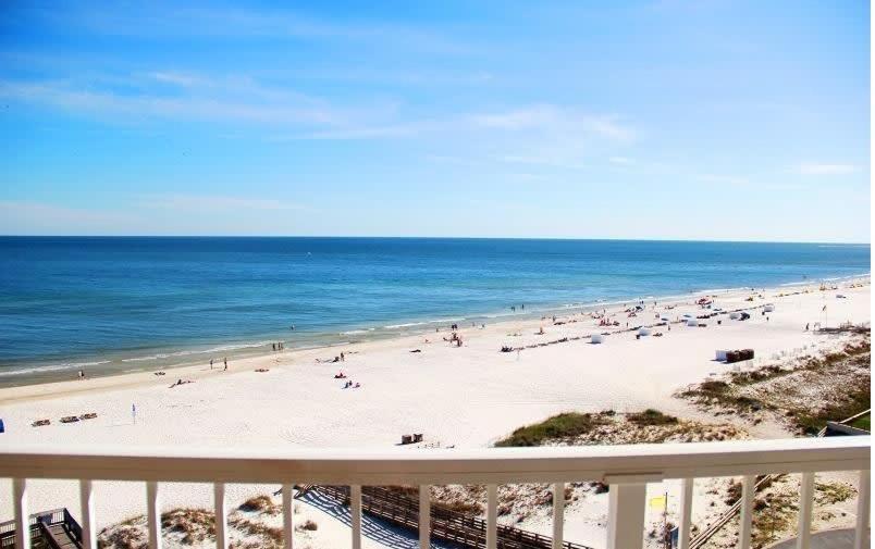 Amazing Views Corner Condo In Orange Beach *