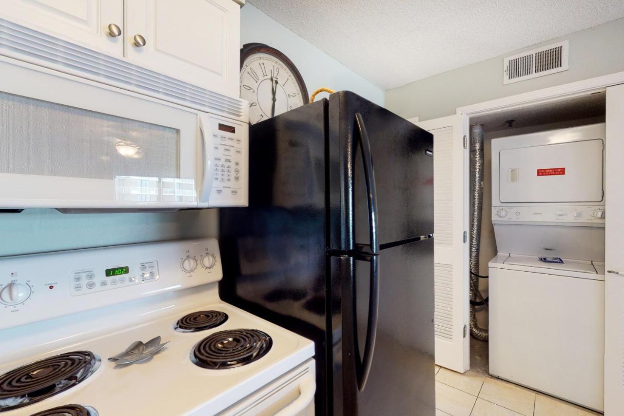 Hotel Tradewinds #308 *