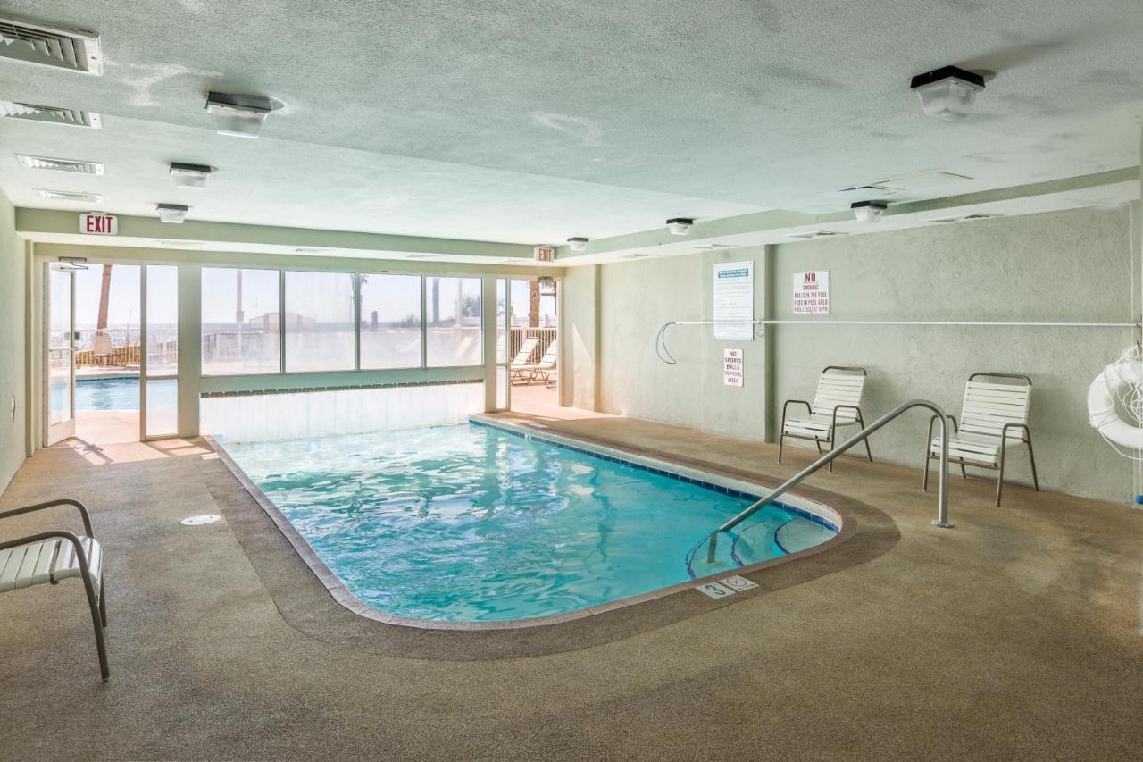 Aparthotel Tradewinds Unit 406