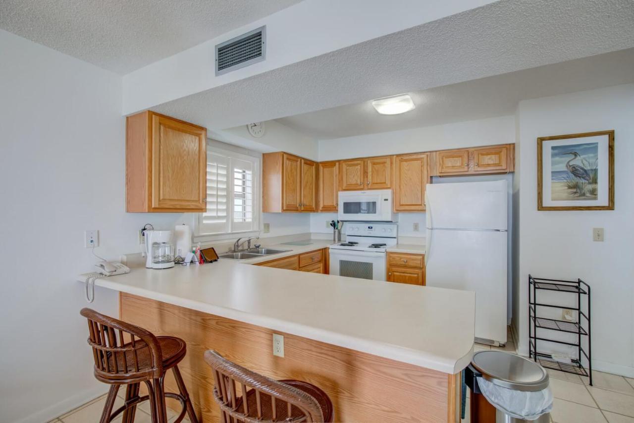 Amazing Views Corner Condo In Orange Beach