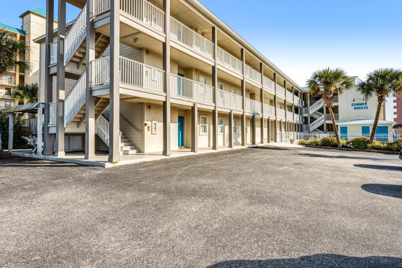 Summer Breeze 21 Apartment