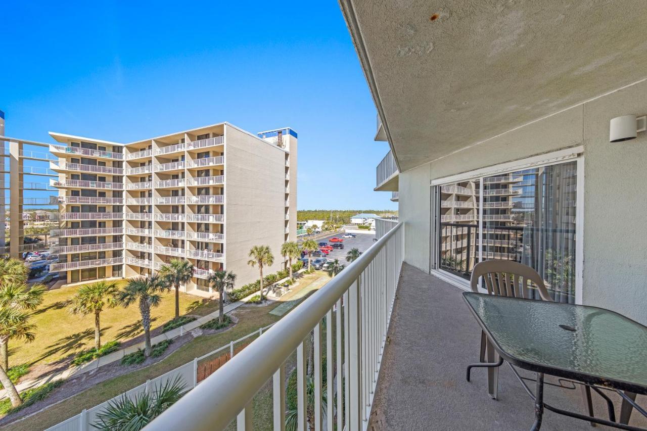 Tradewinds Unit 406